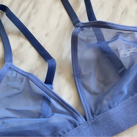 Mesh Bralette in Twinkle Blue from Gap - Picture 4 of 9
